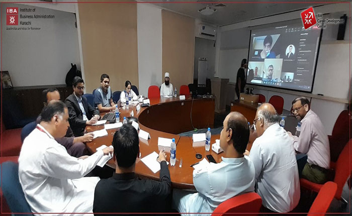 
							IBA CDC organized Experiential Learning Projects (ELP) experience debrief meeting with faculty supervisors